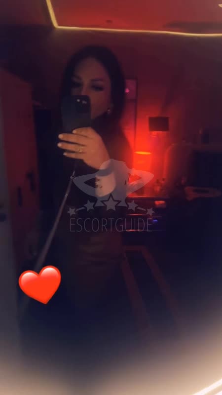 Miss Kate white Hot Erotic Domination💥💦🔥 | ☎️ 91965293 (Video)